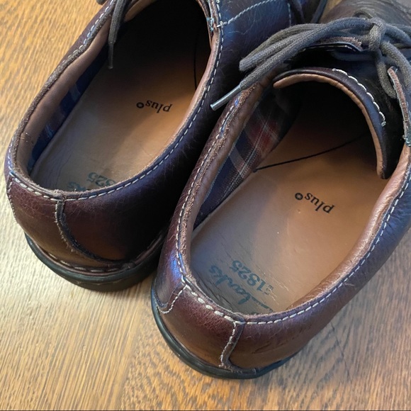 Clarks Lace Up Shoes with Plus Comfort - Picture 7 of 7